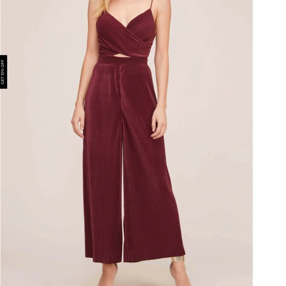 Astr The Label Pleated Cutout Jumpsuit Burgundy Sz M